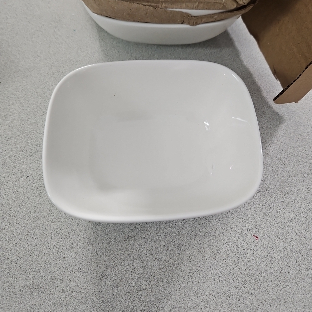 Set Of 6 Small Glass Bowls White. Great For Desert! (A-32)